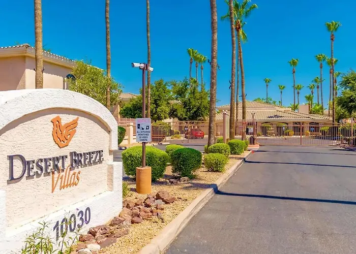 Desert Oasis 2bd 2ba Gated With Pool & Gym Apartment
